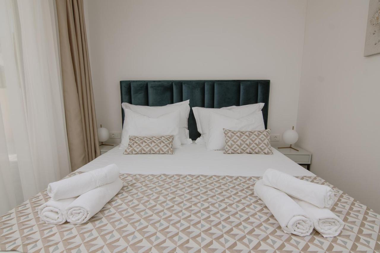 Apartments Adriatic Pearl トロギール エクステリア 写真