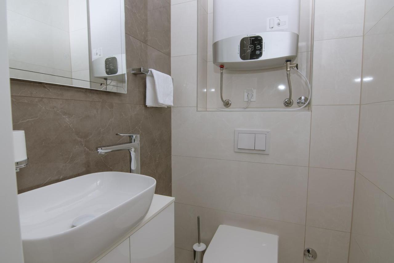 Apartments Adriatic Pearl トロギール エクステリア 写真