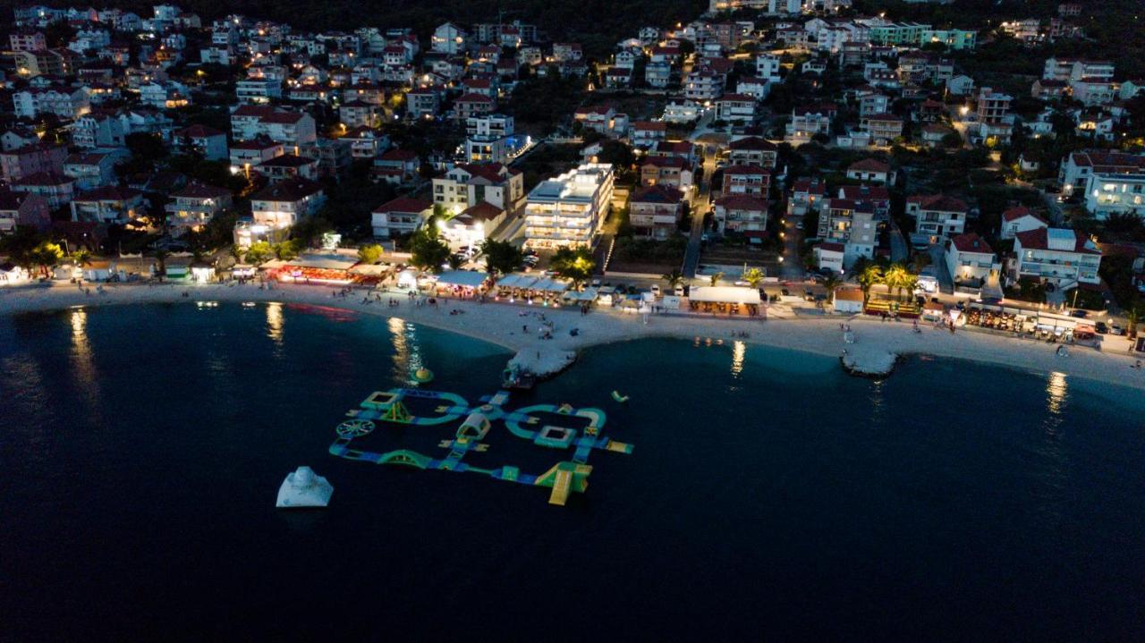 Apartments Adriatic Pearl トロギール エクステリア 写真