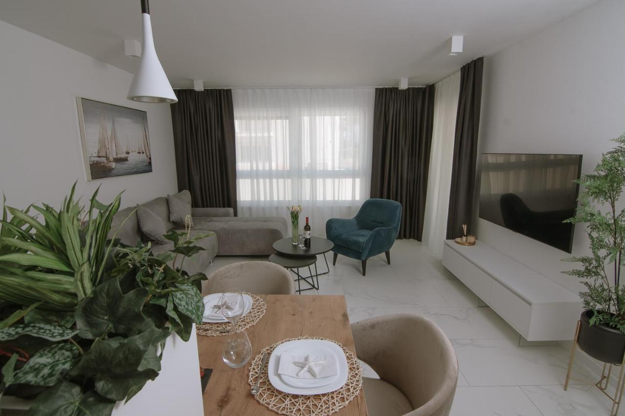 Apartments Adriatic Pearl トロギール エクステリア 写真