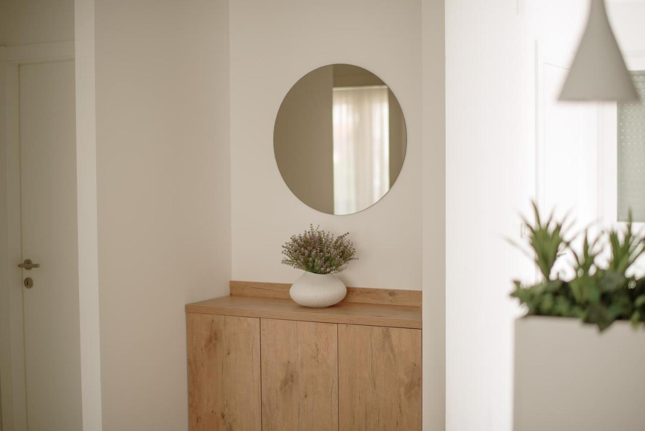 Apartments Adriatic Pearl トロギール エクステリア 写真